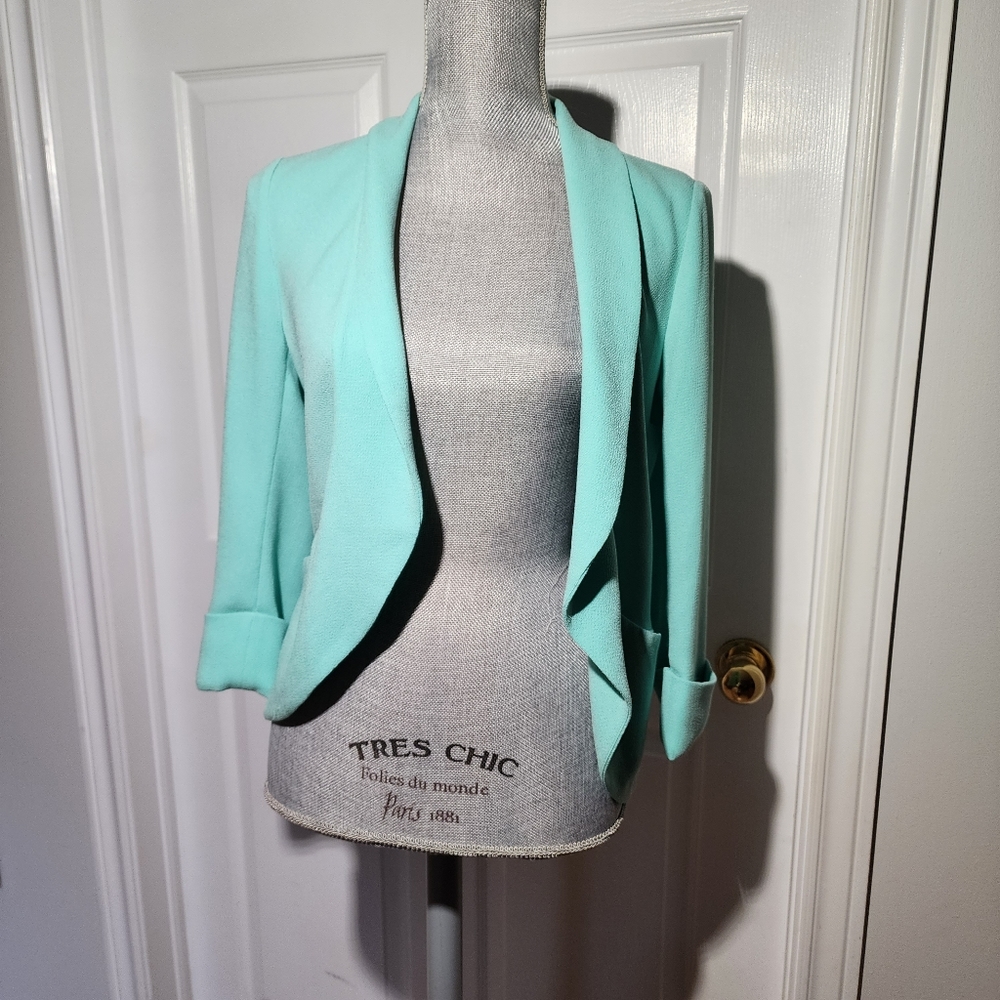 Aritzia Mint Green Tailored Open-Front Blazer